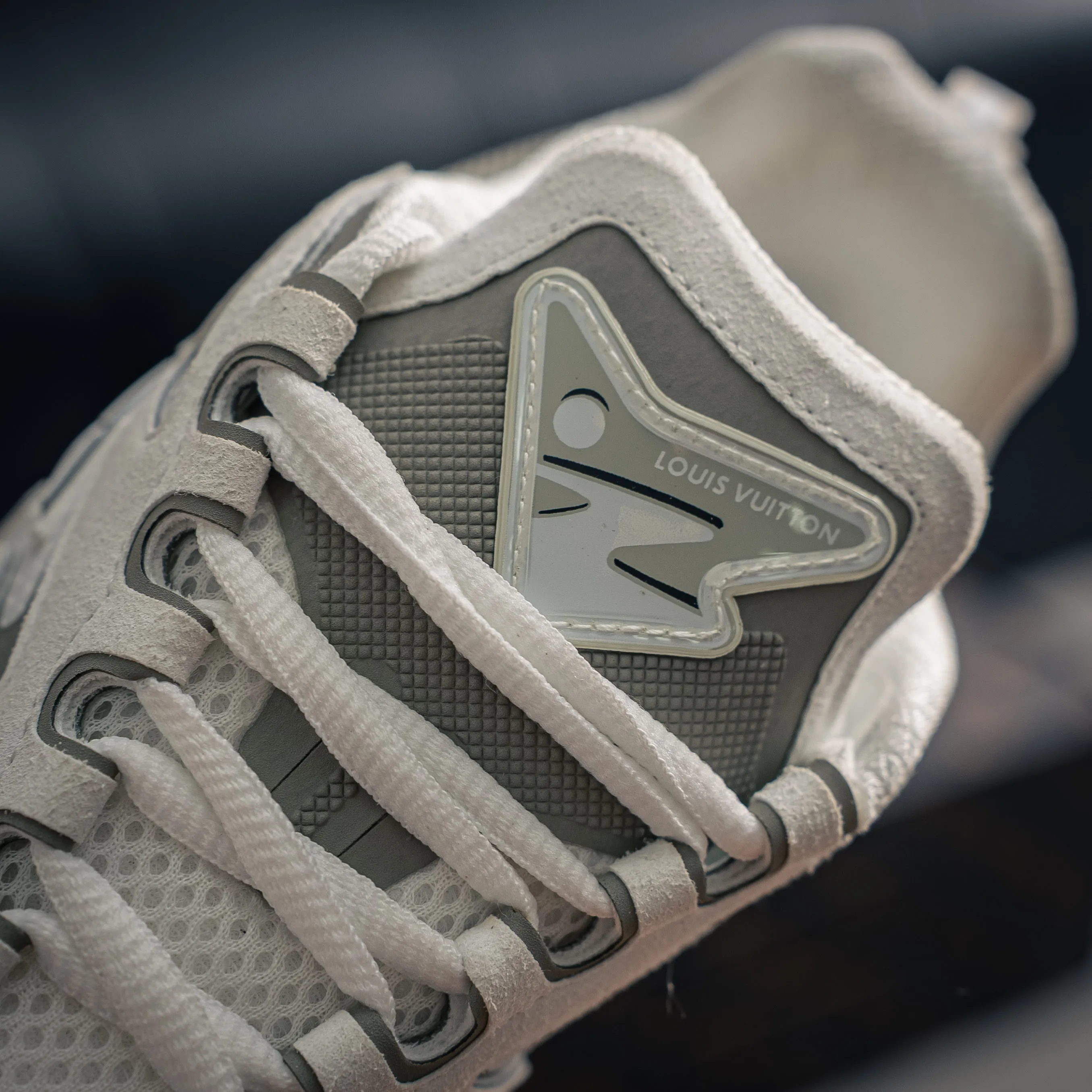 【YS 】 Premium LV Classic New Arrival Sneakers ✦ 1:1 ， ， ✦ Cowhide Leather Shoes ， LOGO ✦ + ，